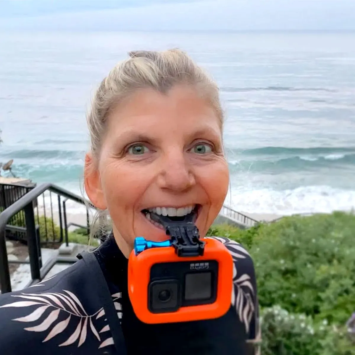 Soporte GoPro HERO8 Black Bite Mount + Floaty Surf - Image 5